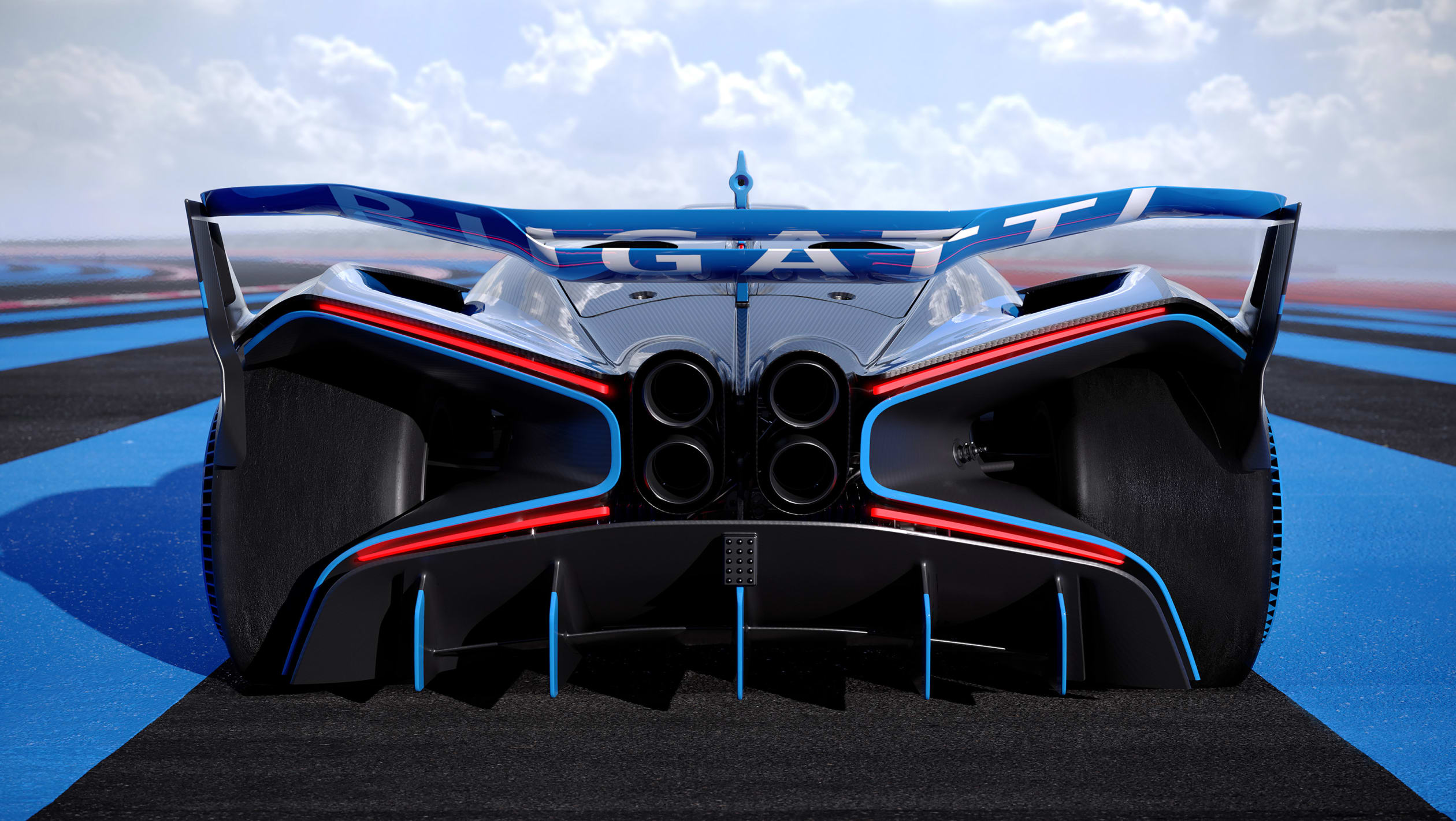 1825bhp Bugatti Bolide revealed as 310mph track-only hypercar | evo